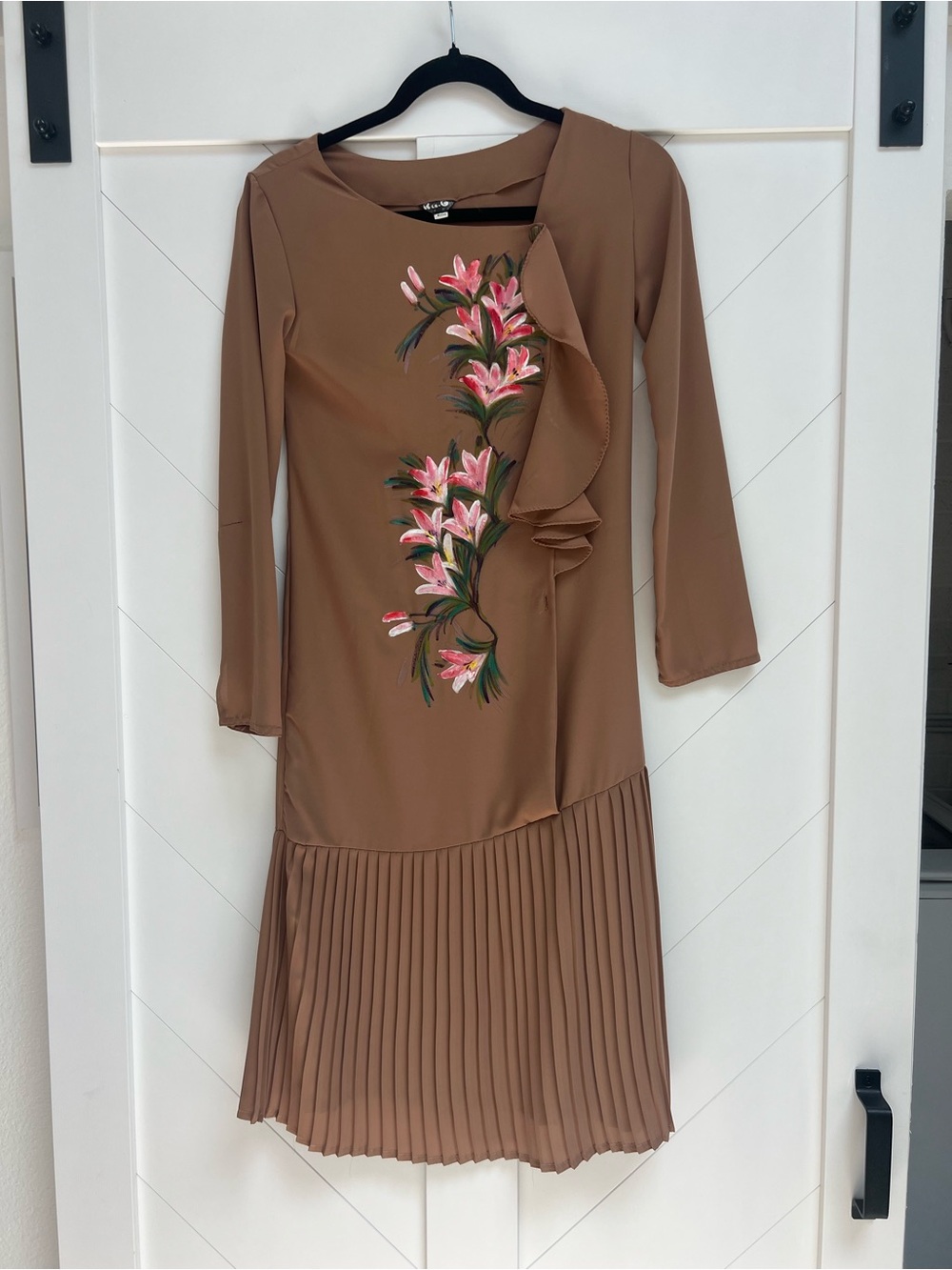 “Rich Girl” 1960’s-1970’s Japanese brown handpainted dress.